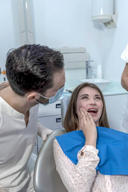 Best Emergency Tooth Extraction in Westwood, KS